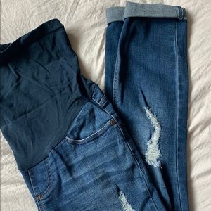 Like NEW MATERNITY jeans - size small